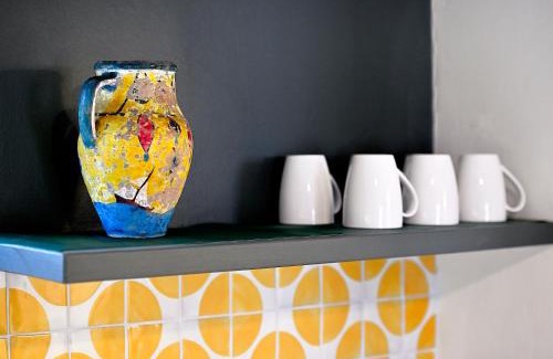 Downtown Santa Fe House | Dos Hermanas Casita 3 Downtown Courtyard