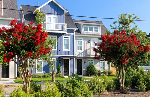 Germantown Cottage | Dottie by Avantstay Gorgeous 4BR Condo in Heart of Nashville