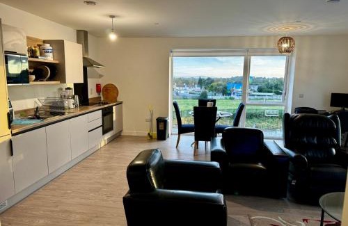 Ongar House | Double bed with Private Bath in 2BHK -Dublin 15