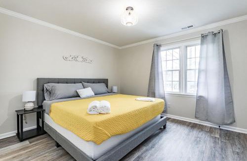 Southeast Raleigh House | Double en suite townhome close to Wakemed