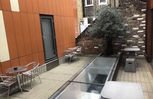 Bishopsgate Apartment | Double Ensuite at Widegate Residential