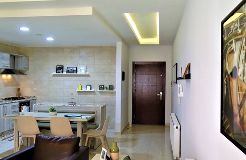 Amman Apartment | Double Key by HR V
