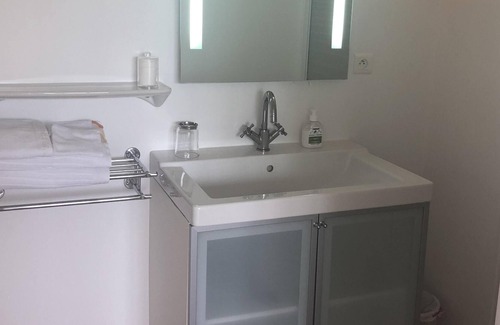 Genissac House | Double-N ° 5-Luxury - L'arbre Rouge