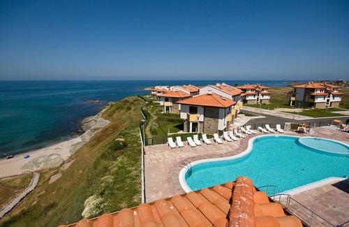 Tsarevo House | DOUBLE ROOM 7 in a quiet hotel with SEA VIEW
