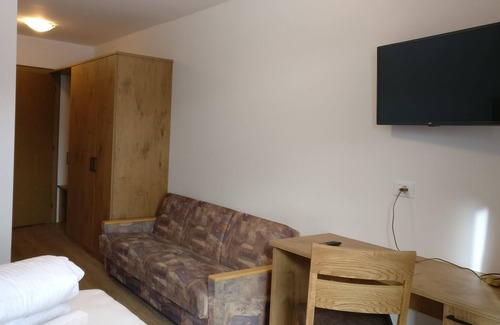 Maranza Apartment | Double room for 3 guests with 20m² in Meransen (156572)