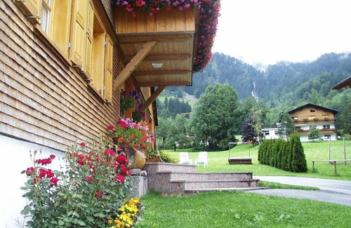 Schoppernau Apartment | Double Room - Holiday at Moses