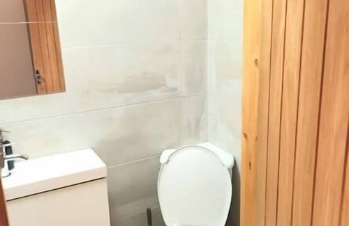Cheetham Hill House | Double Room in Manchester near city Centre (3)