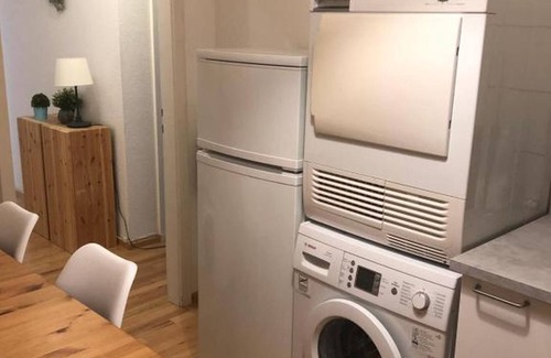 Freiburg im Breisgau Apartment | Double room no. 2 with shared bathroom