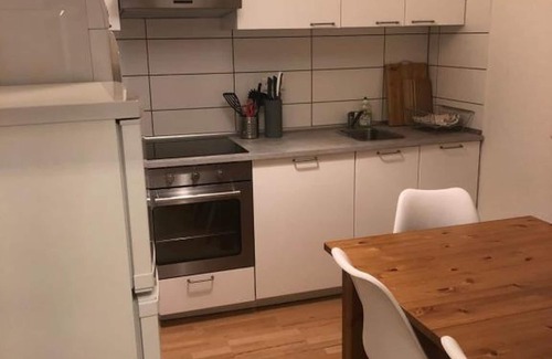 Freiburg im Breisgau Apartment | Double room no. 2 with shared bathroom