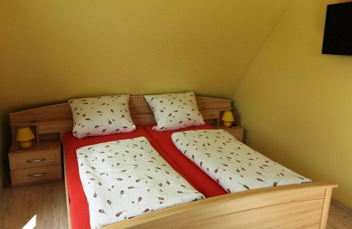 Friedrichstadt Bed & Breakfast | Double room roof terrace - Pension Marktblick - bed & breakfast