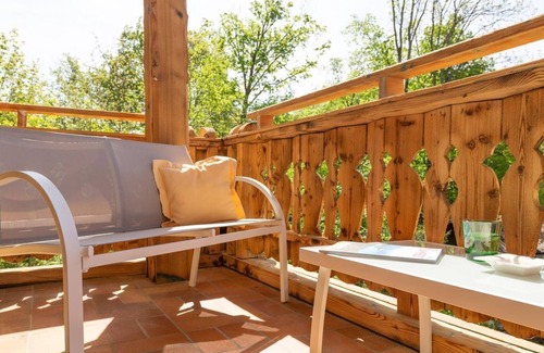 Ried House | Double room superior, shower, toilet, balcony - Hotel Försterhof, lebe pur gmbh.