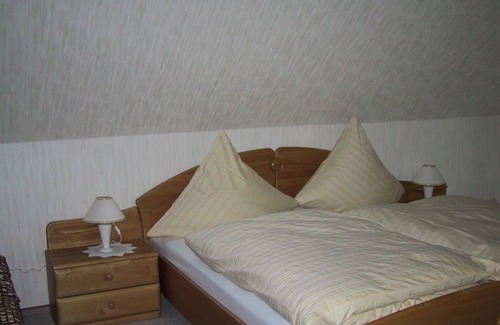 Maring-Noviand Bed & Breakfast | Double room - Wein- und Gästehaus Fries
