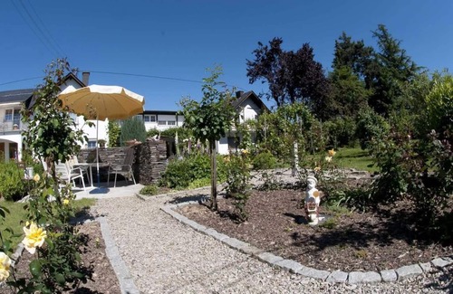 Maring-Noviand Bed & Breakfast | Double room - Wein- und Gästehaus Fries