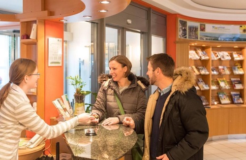 Neuerburg House | Double room wheelchair accessible - euvea Freizeit- und Tagungshotel gGmbh
