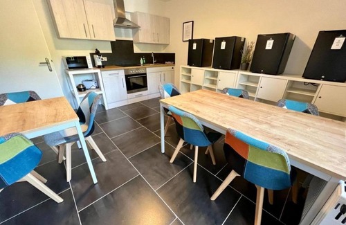 Bosen Apartment | Double room with shared kitchen - JUNIPRO Apartments & Rooms