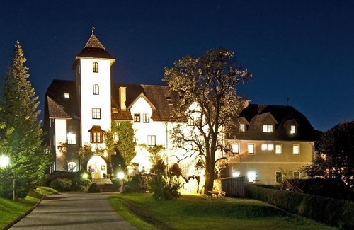 Michaelerberg Apartment | Double room with shower, WC - Hotel Schloss Thannegg