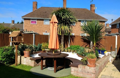 Slough House | Double room with ensuite.Very clean