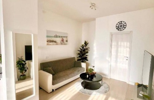 Quartiere XVII Trieste Apartment | Double room with private bathroom in shared apartment