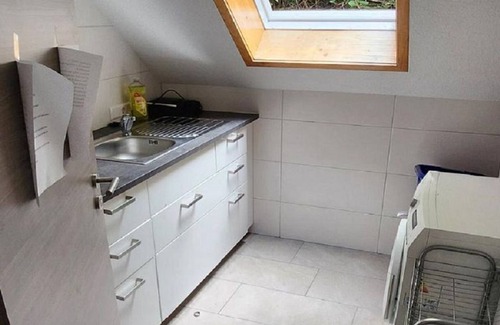 Ohlsbach Apartment | Double room with shower/WC - Gästehaus Tagescafe Eckenfels