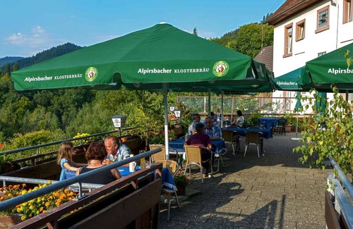 Forbach Apartment | Double room with shower and WC