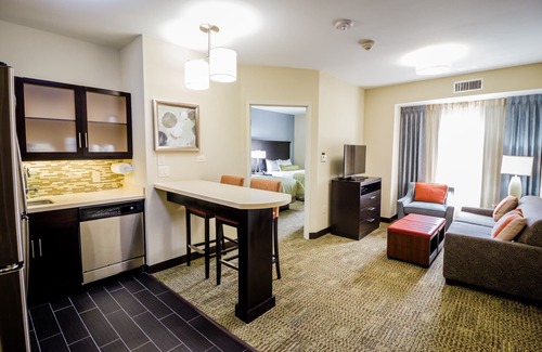 Plano Condo | Double Suite | Free Wi-Fi & Parking