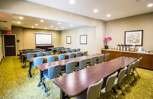 Plano Condo | Double Suite | Free Wi-Fi & Parking