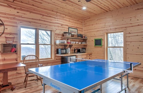 Mars Hill Cabin | Double Your Fun | Views, Game Room + Biltmore Pass 🎮🌄 by Hatley Pointe