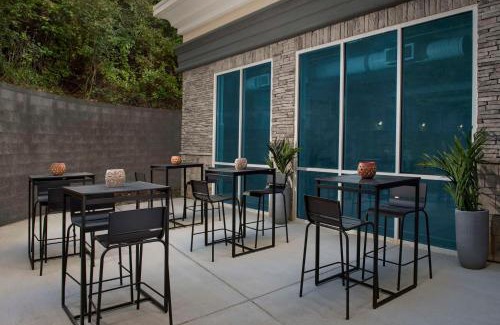 Graysville Hotel | Doubletree by Hilton Chattanooga Hamilton Place