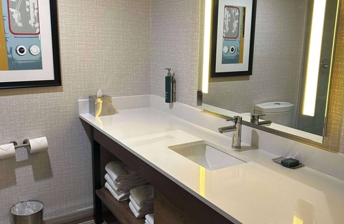 Chatsworth Hotel | DoubleTree by Hilton Chatsworth