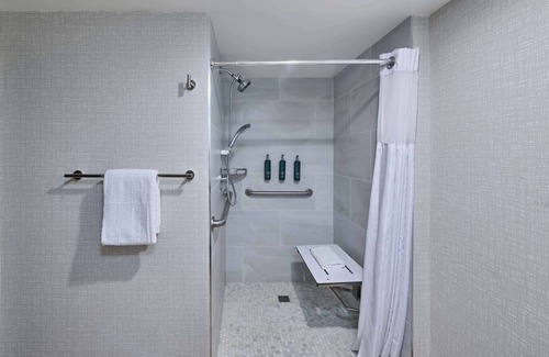 Chatsworth Hotel | DoubleTree by Hilton Chatsworth