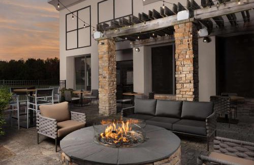 Greensboro Hotel | Doubletree By Hilton Greensboro Airport