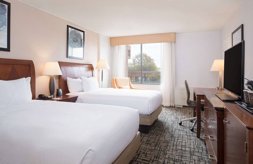 East Syracuse Hotel | DoubleTree by Hilton Hotel Syracuse