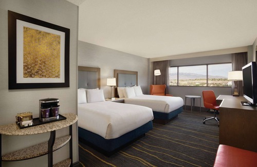 Downtown Albuquerque Hotel | DoubleTree by Hilton Hotel Albuquerque