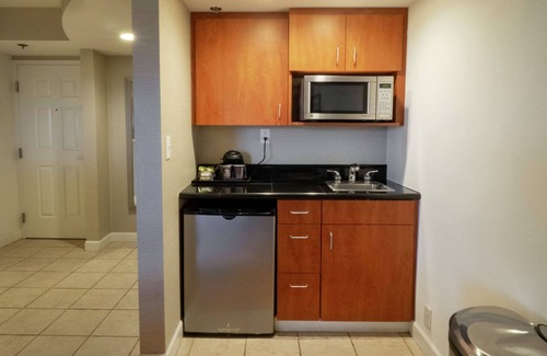 Amherst Hotel | DoubleTree by Hilton Hotel Buffalo - Amherst