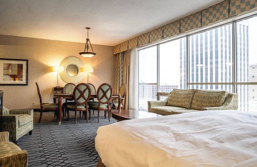 Core Hotel | DoubleTree by Hilton Hotel St. Paul Downtown