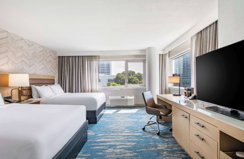 El Segundo Hotel | DoubleTree by Hilton LAX - El Segundo