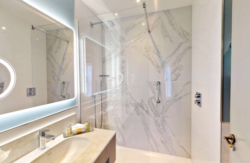 Angel Hotel | DoubleTree by Hilton London Angel Kings Cross