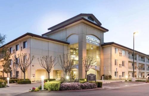 Ontario Hotel | DoubleTree by Hilton Ontario Airport