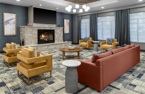 Owatonna Hotel | Doubletree By Hilton Owatonna