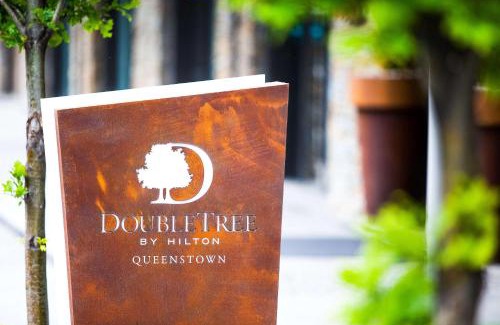 Kelvin Heights Hotel | DoubleTree by Hilton Queenstown