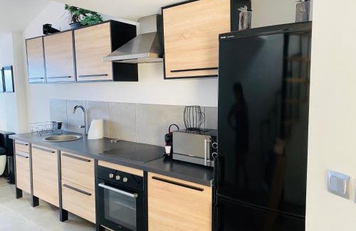 Vitrolles Apartment | Douceur du sud