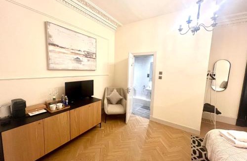 Auchterarder House | 'Douglas' in ApartNest Auchterarder