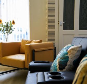 Lanark House | Douglas Manor
