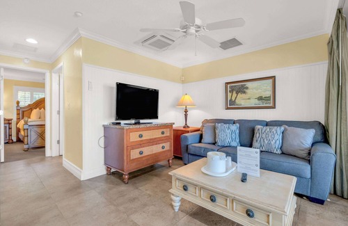 Key Largo Hotel | Dove Creek Resort & Marina, Trademark Collection by Wyndham