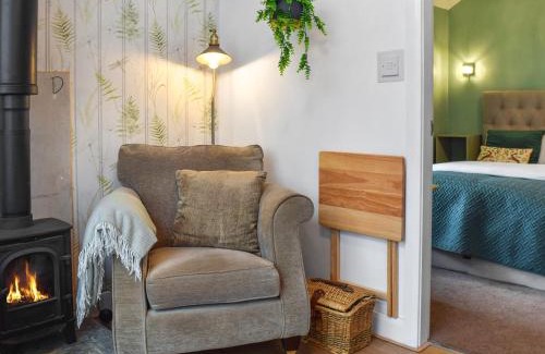 Hollingworth House | Dove House