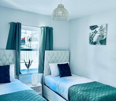 Dover Apartment | Dover Ferry Apartments, private terrace and on-site parking