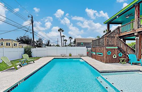 Port Aransas House | Down By The Sea
