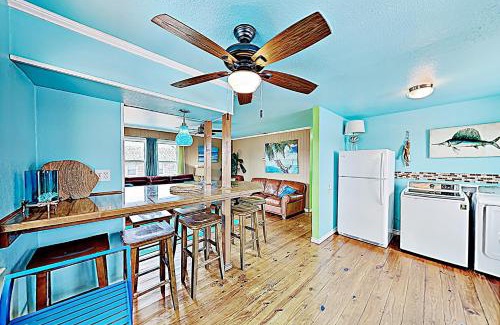 Port Aransas House | Down By The Sea