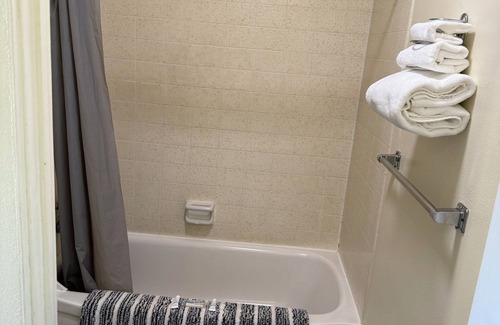 Grangeville Hotel | Down Towner Inn