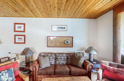 Big Sky Apartment | Downhill Beaverhead